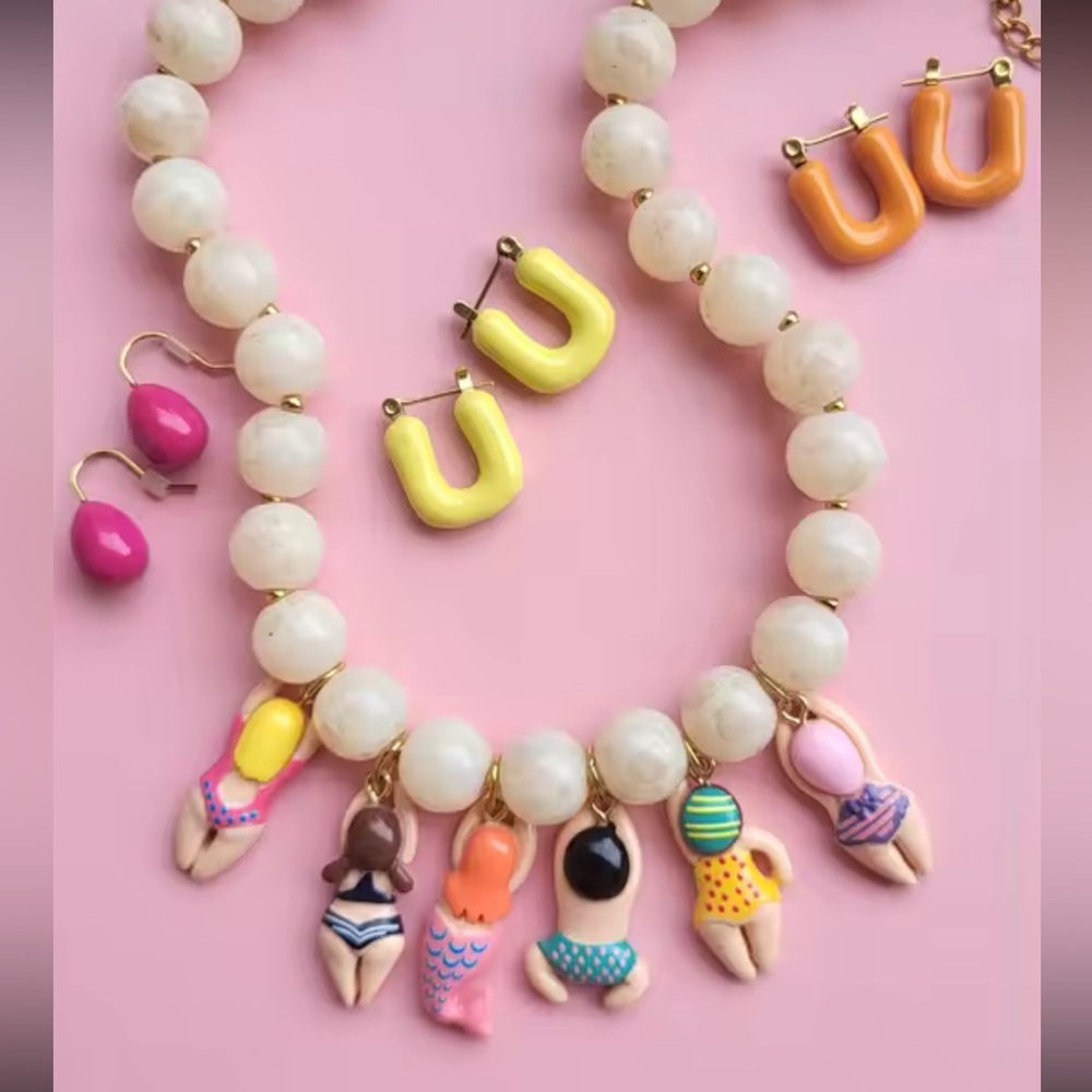 Beach Babes Beaded Charm Necklace